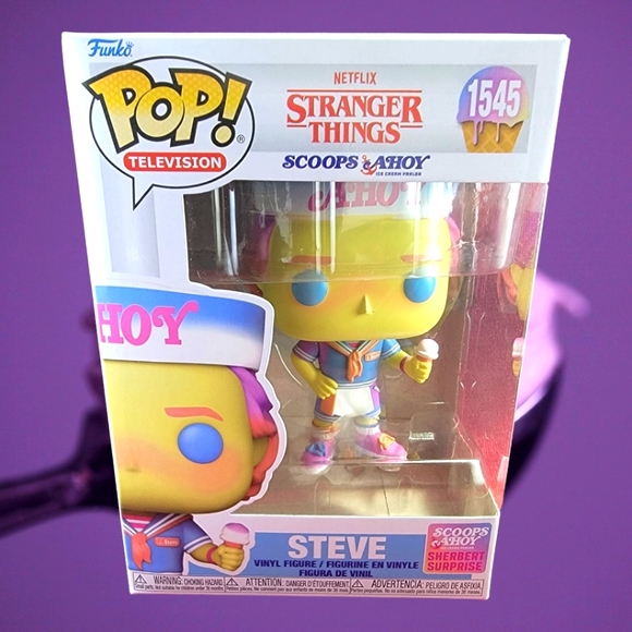 Steve funko # 1545 (nib) With pop protector - Picture 1 of 6